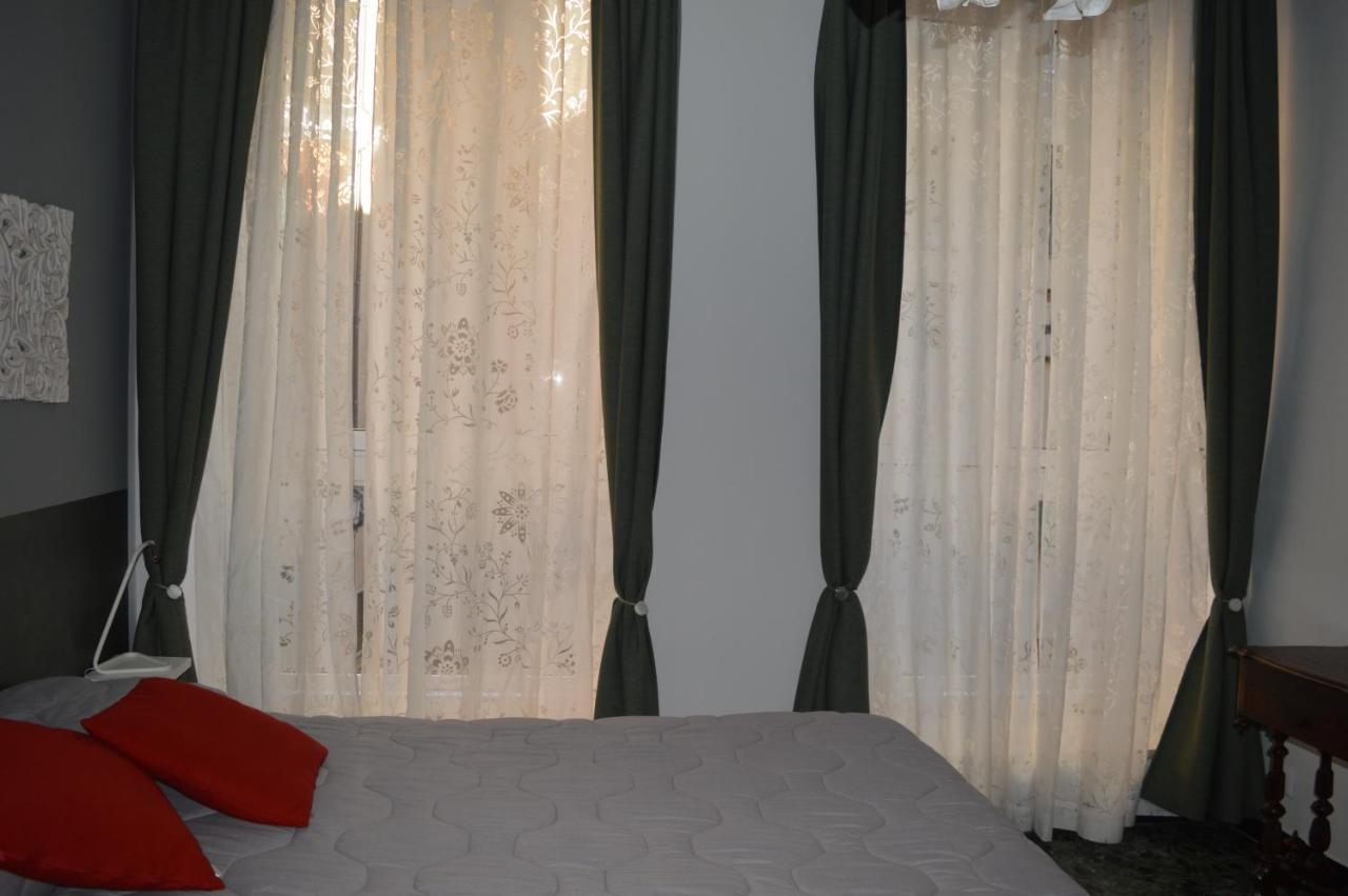 Gio&Gio Little House Apartment เจนัว ภายนอก รูปภาพ